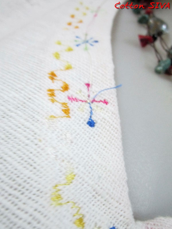 SIRIVAREE,SIVA Thai Cotton 100%, Polo shirt and hand embroidery By Cotton SIRIVAREE Top Thai Brand White, black ,blue ,the sugar L,XL