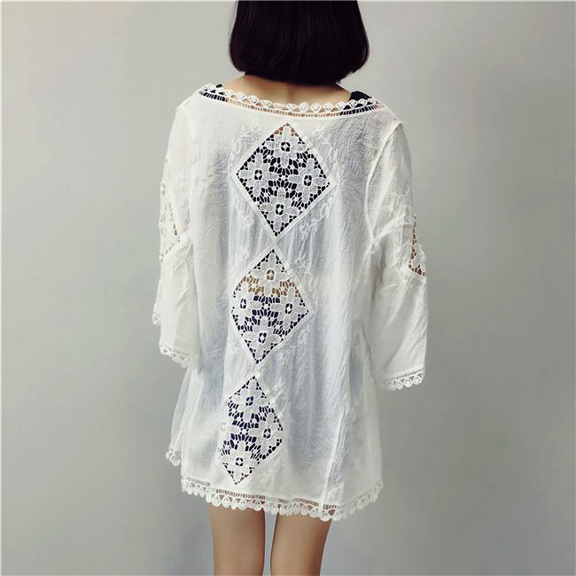 เสื้อคลุมแฟชั่นถักลูกไม้ลายดอกไม้แขนสามส่วน-สีขาว