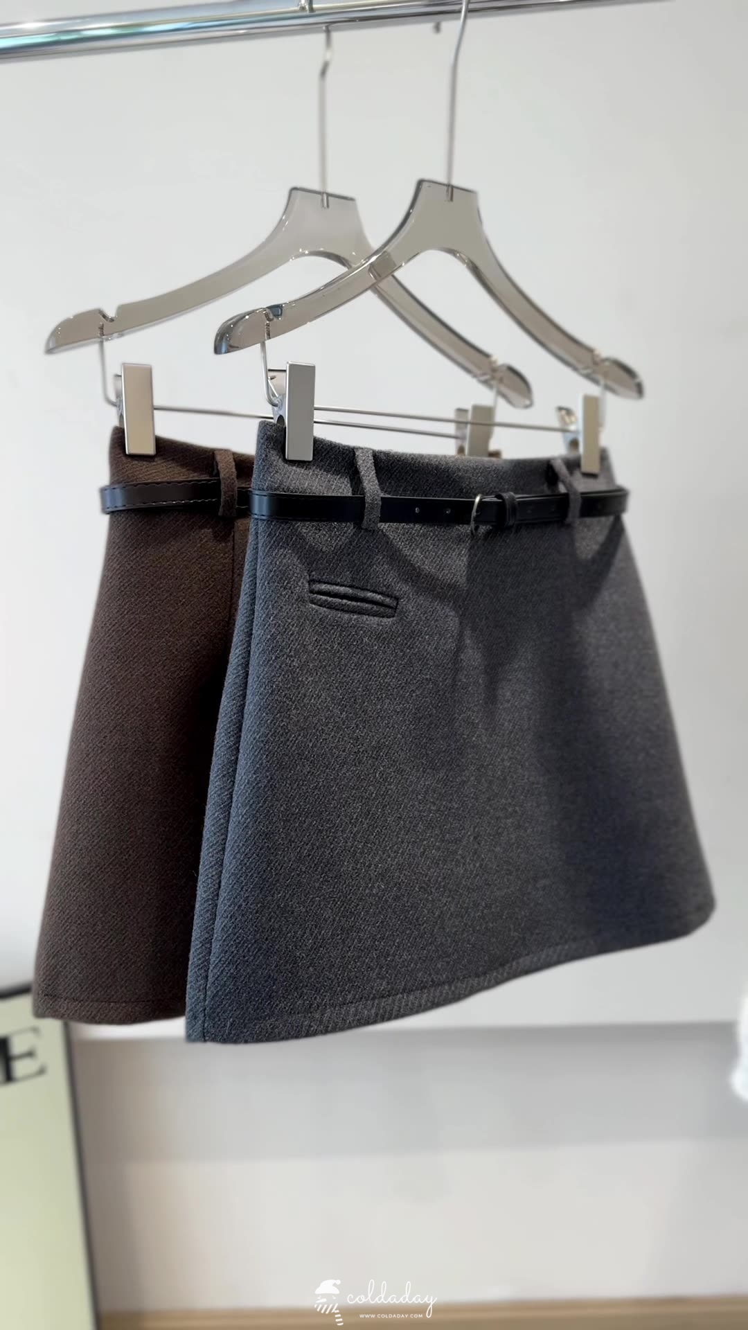 กระโปรงผ้าวูลทรงเอ Belt A-Line Skirt มี 3 สี S-XL