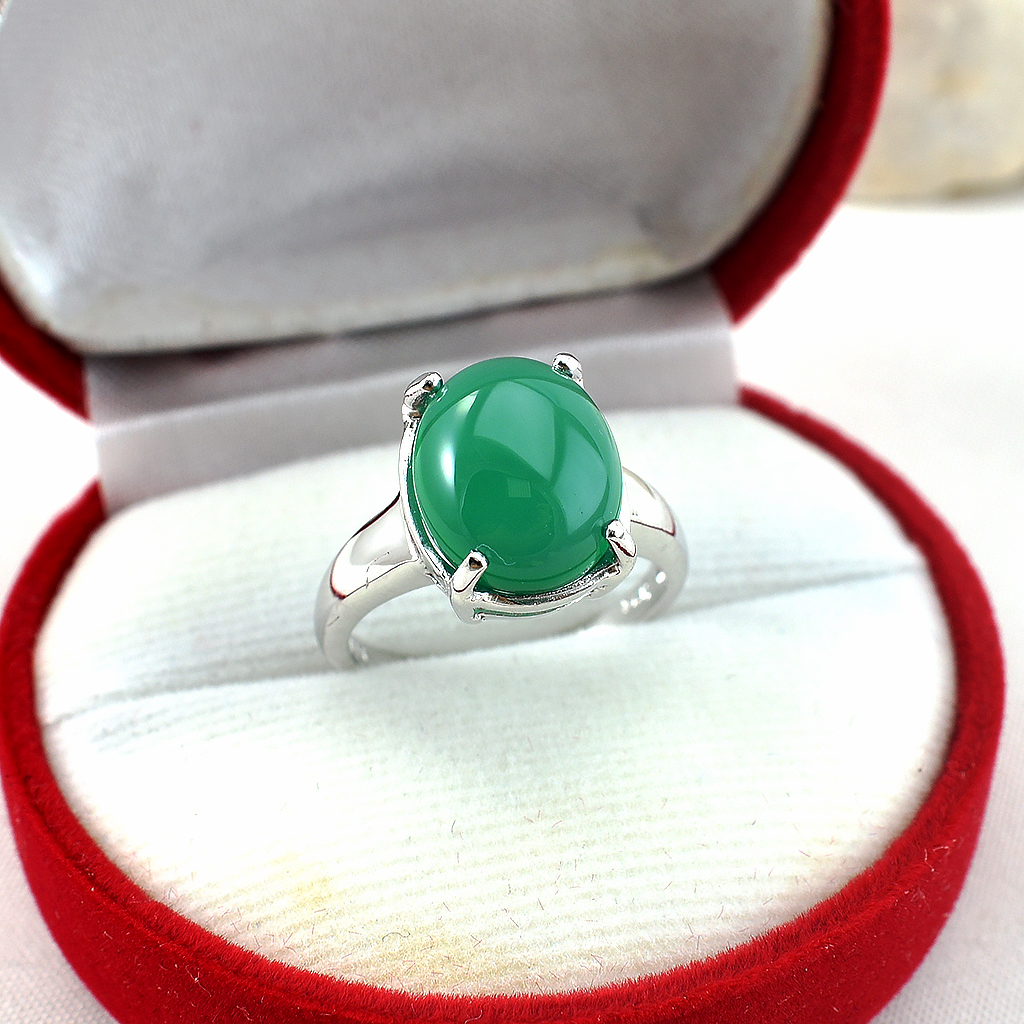 แหวนเงินแท้ราคาถูกชุบทองคำขาว พลอยแท้กรีนอะเกท 4.80 กะรัต งานประณีตสวยงาม สั่งผลิตค่ะ