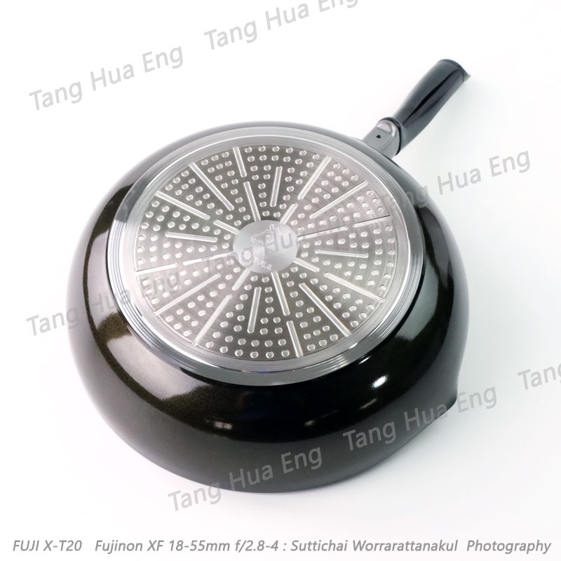 ZEBRA กระทะนอนสติ๊กเคลือบเทฟล่อนลายหินอ่อน Chef Plus IH 28 ซม. ทรงลึก ( Marble ) ตราหัวม้าลาย