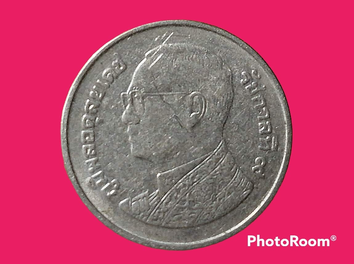 เหรียญ เงินหมุนเวียน รัชกาลที่ 9 1 Baht RAMA 9 2011
