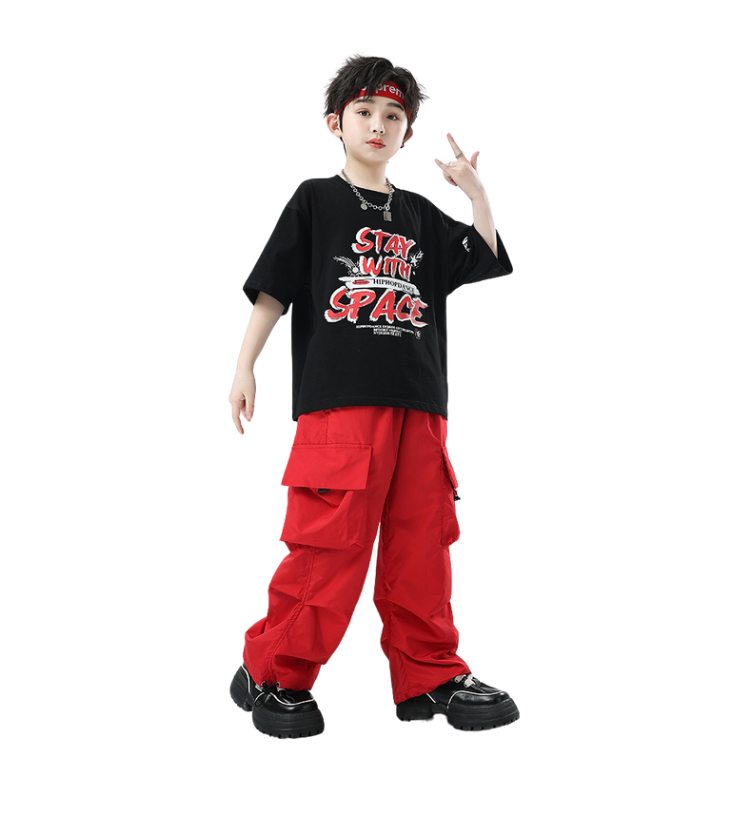 ชุดเต้น ชุดฮิปฮอป เสื้อสีแดง+กางเกงวอร์มสีขาว/ดำ อักษรจีน+ที่คาดหัว