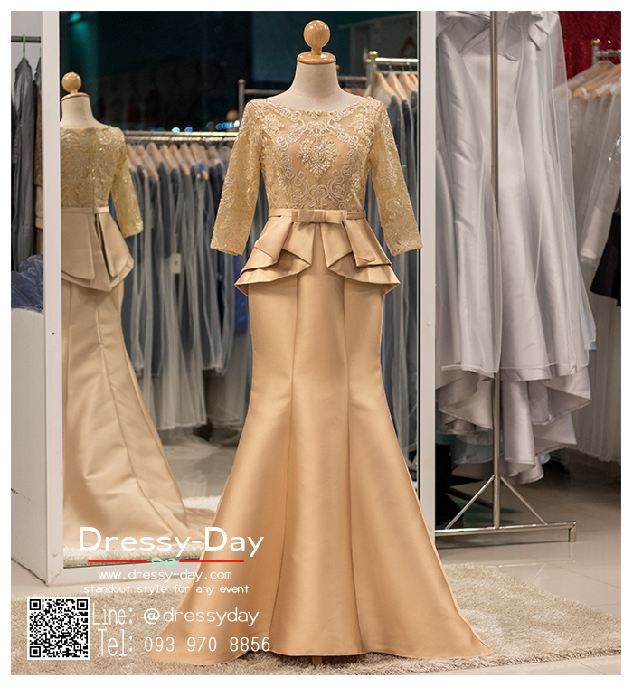 รหัส ชุดราตรี :PFL059 ชุดไปงานแต่งตกแต่งกริตเตอร์ ชุดราตรียาวซีทรูผ้าลูกไม้เรียบหรู หลังปิด สีทอง เล่นดีเทลระบายชายช่วงเอว เหมาะสำหรับงานแต่งงาน งานกลางคืน กาล่าดินเนอร์ ชุดไทยประยุกต์