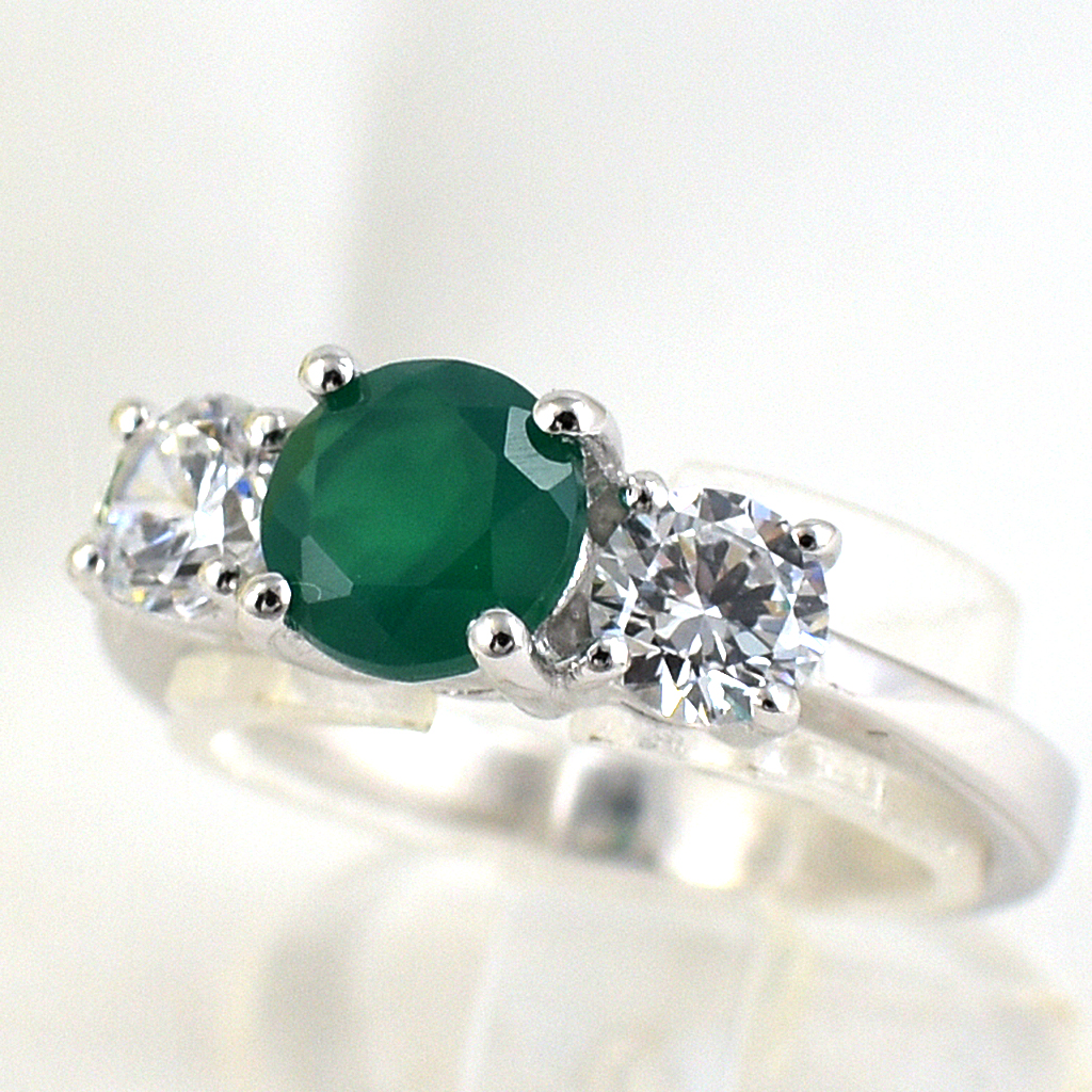 แหวนเงินแท้ราคาถูกชุบทองคำขาว พลอยแท้กรีนอะเกท 0.76 กะรัต เพชรCZ 0.50 กะรัต งานประณีตสวยงาม สั่งผลิตค่ะ