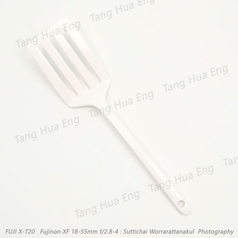 ตะหลิวมีร่อง เมลามิน 12 นิ้ว # 5211 ตราซุปเปอร์แวร์/สีฟ้า/สีครีมขาว/สีชมพู