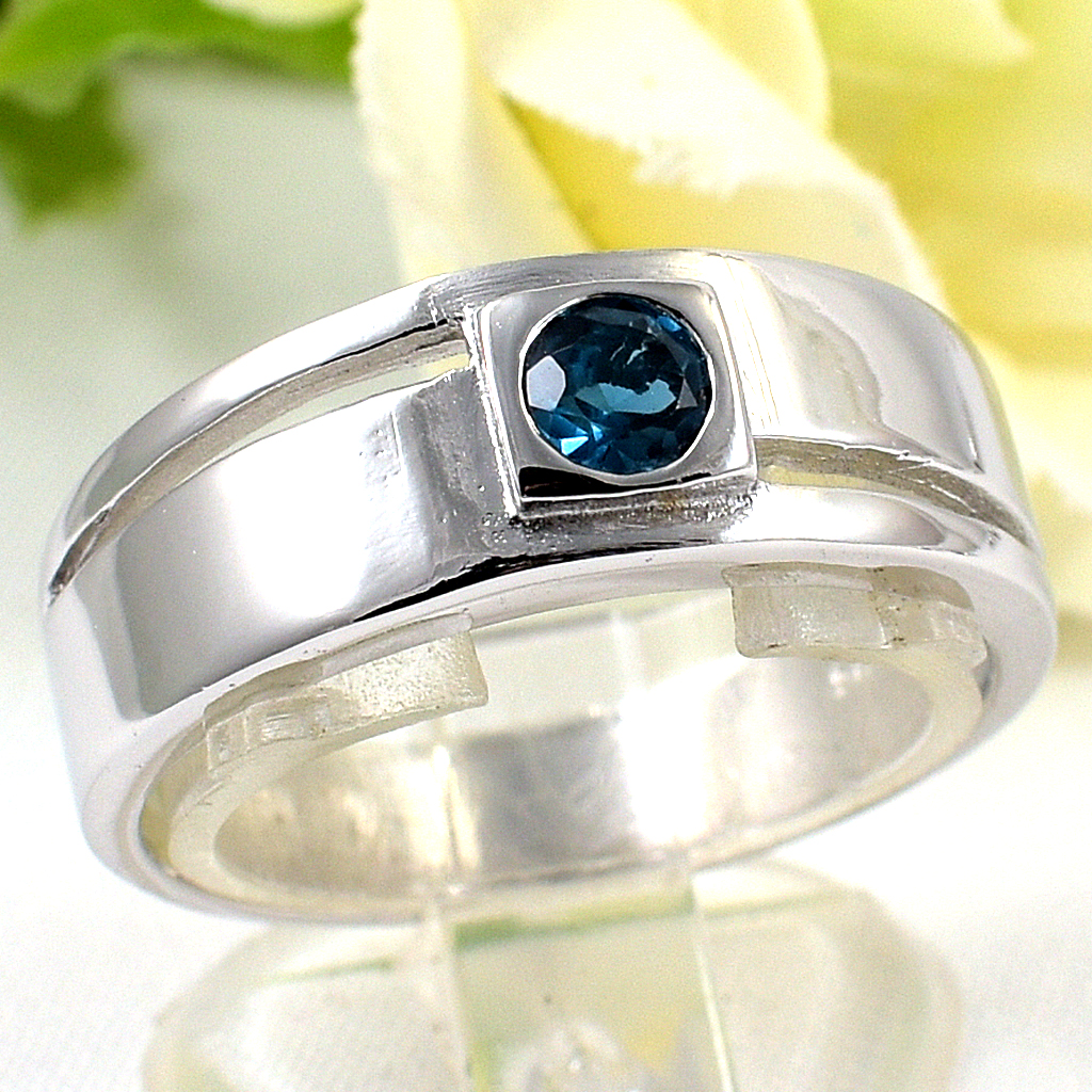 แหวนเงินแท้ราคาถูกชุบทองคำขาว ลอนดอนบลูโทปาซแท้ 0.35 กะรัต งานประณีตสวยงาม สั่งผลิตค่ะ