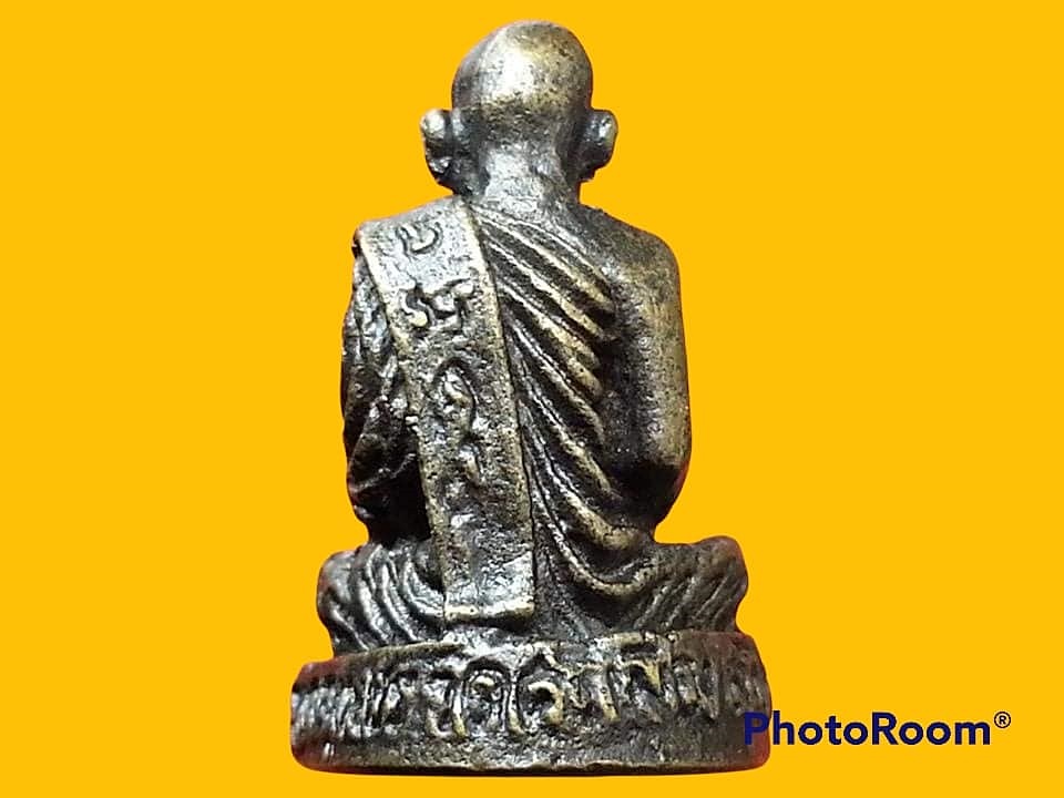 รูปหล่อเหมือน หลวงปู่เกตุ วัดศรีเมือง จ.สุโขทัย