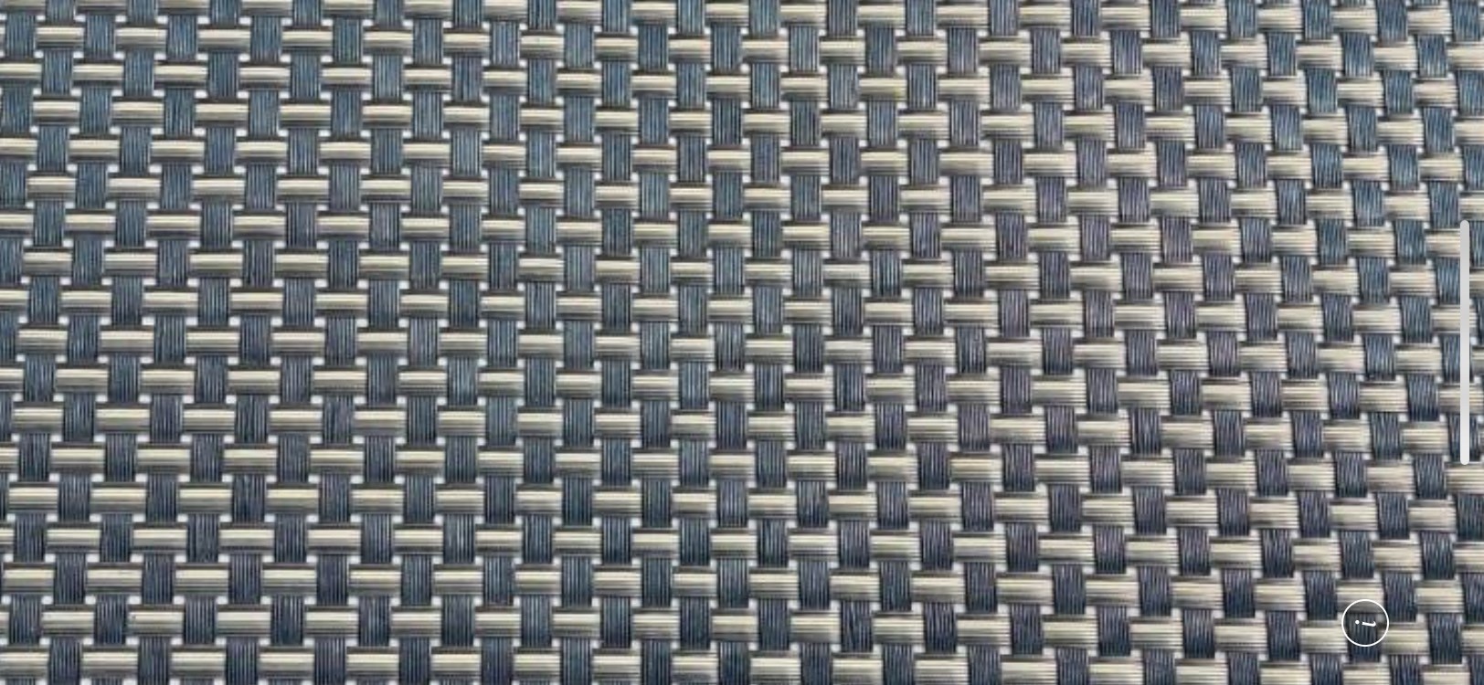 เสื่อรองจานพลาสติกสาน -ตารางใหญ่สีเงิน Code: 005-TW-PPM-113