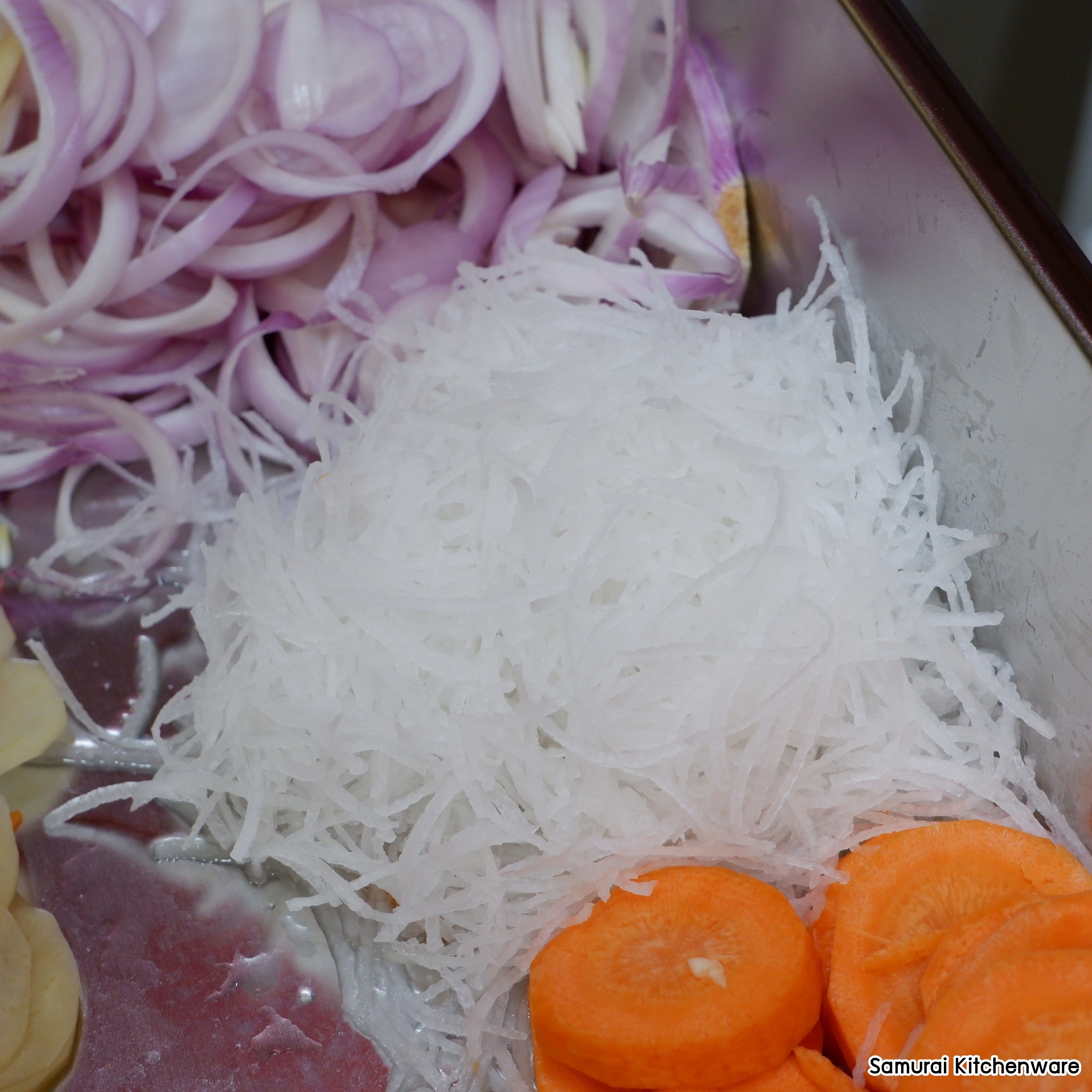 เครื่องหั่นผัก รุ่น VM-102