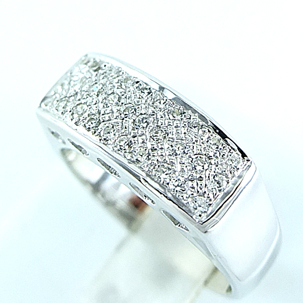 แหวนเงินแท้ราคาถูกชุบทองคำขาว เพชรCZแท้ 0.30 กะรัต งานประณีตสวยงาม สั่งผลิตค่ะ