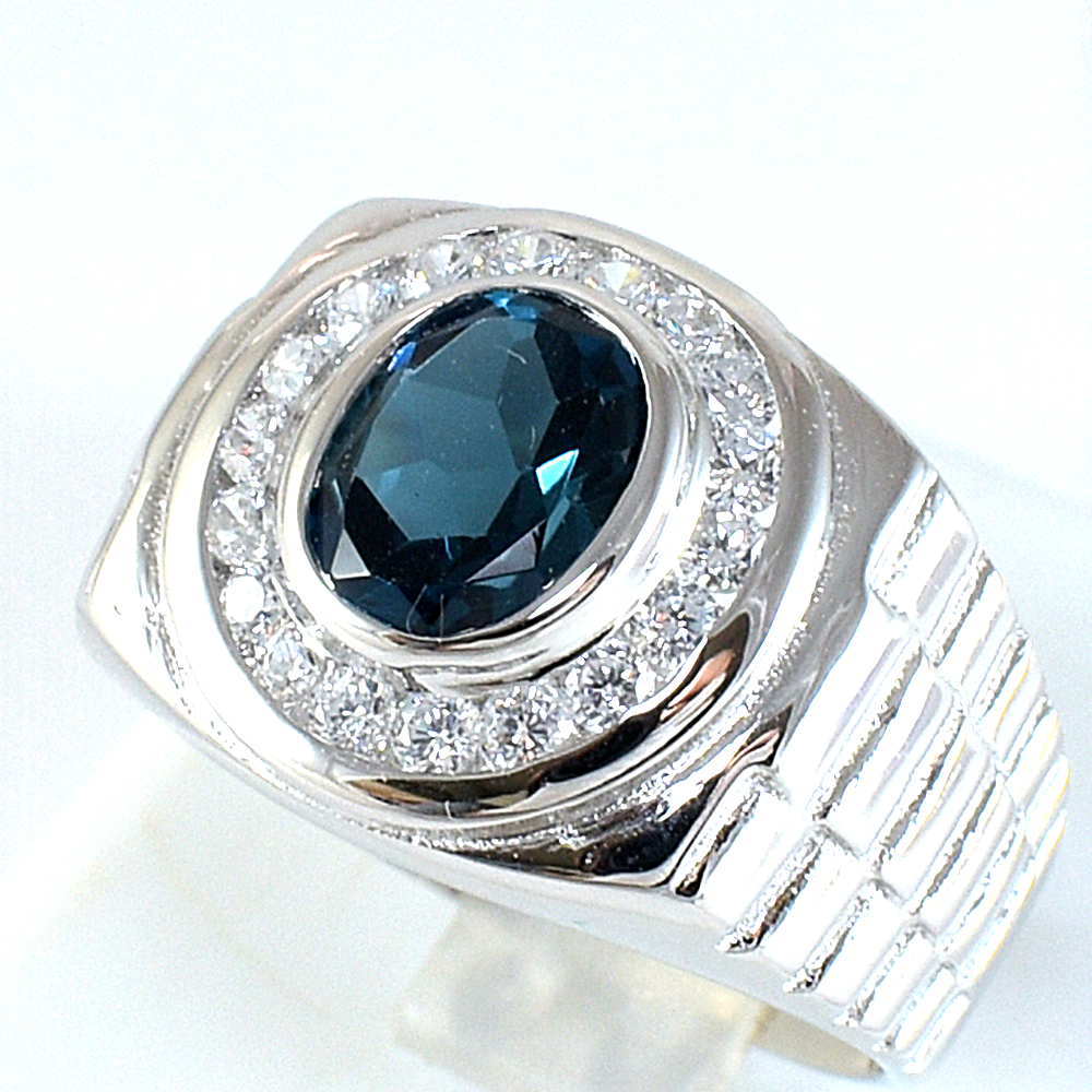 แหวนเงินแท้ราคาถูกชุบทองคำขาว ลอนดอนบลูโทปาซแท้ 2.25 กะรัต เพชรCZ 0.54 กะรัต งานประณีตสวยงาม สั่งผลิตค่ะ