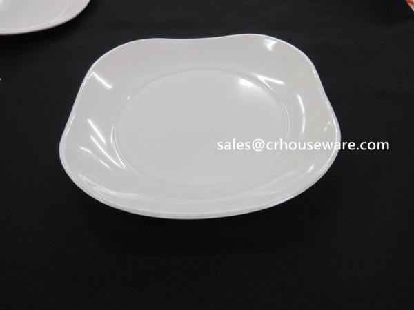 จานทรงสี่เหลี่ยมขอบมุมมน 7.5 นิ้ว 017-P2647-7.5