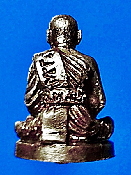 รูปเหมือนหล่อ หลวงพ่อเปิ่น วัดบางพระ จ.นครปฐม