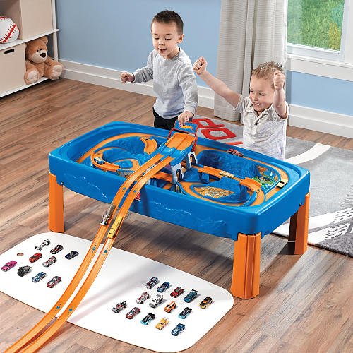 โต๊ะ Hot Wheels™ Car & Track Play Table by Step2