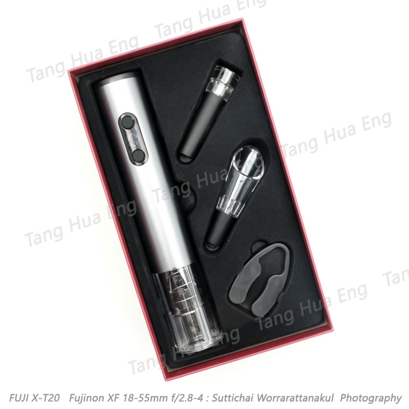 ที่เปิดไวน์แบบอัตโนมัติ พร้อม จุกรินไวน์ จุกปิดไวน์ ที่ตัดฟลอยด์