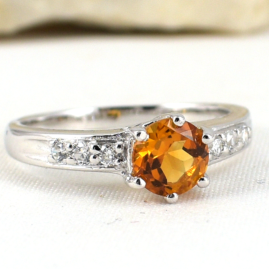 แหวนเงินแท้ราคาถูกชุบทองคำขาว ซิทรินแท้ 1.0 กะรัต เพชรCZ 0.24 กะรัต งานประณีตสวยงาม สั่งผลิตค่ะ