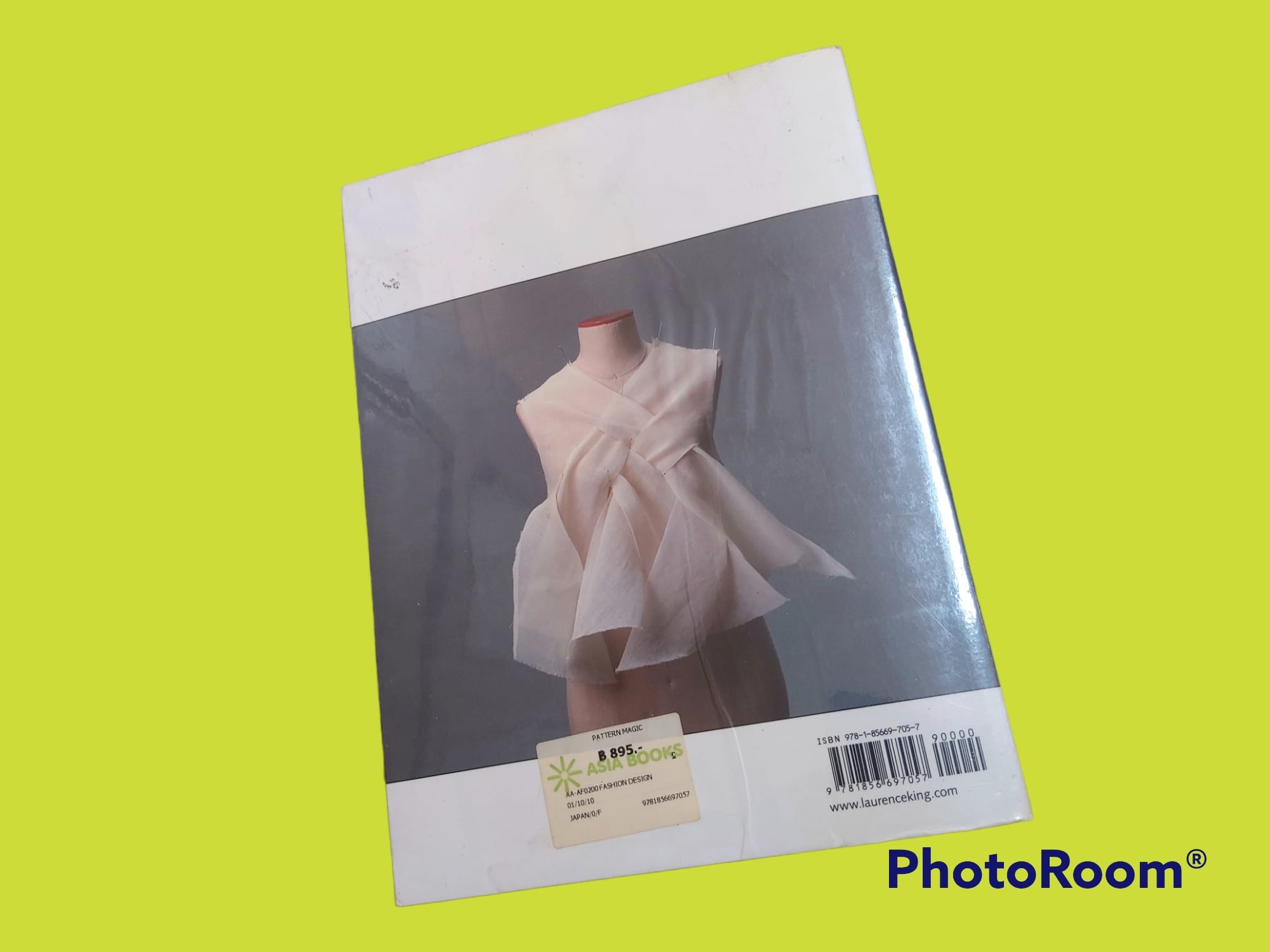 หนังสือแฟชั่น PATTERN MAGIC