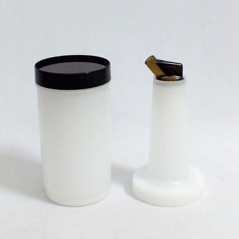 ขวดใส่น้ำผลไม้ ขนาด 1 ควอทซ์ สีน้ำตาล ( คอขาว ) 8020-BRO