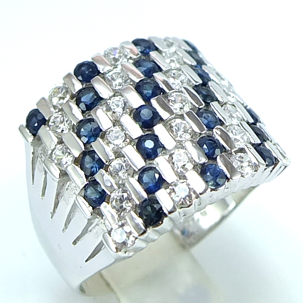 แหวนเงินแท้ราคาถูกชุบทองคำขาว ไพลินแท้ 1.38 กะรัต เพชรCZ 0.69 กะรัต งานประณีตสวยงาม สั่งผลิตค่ะ