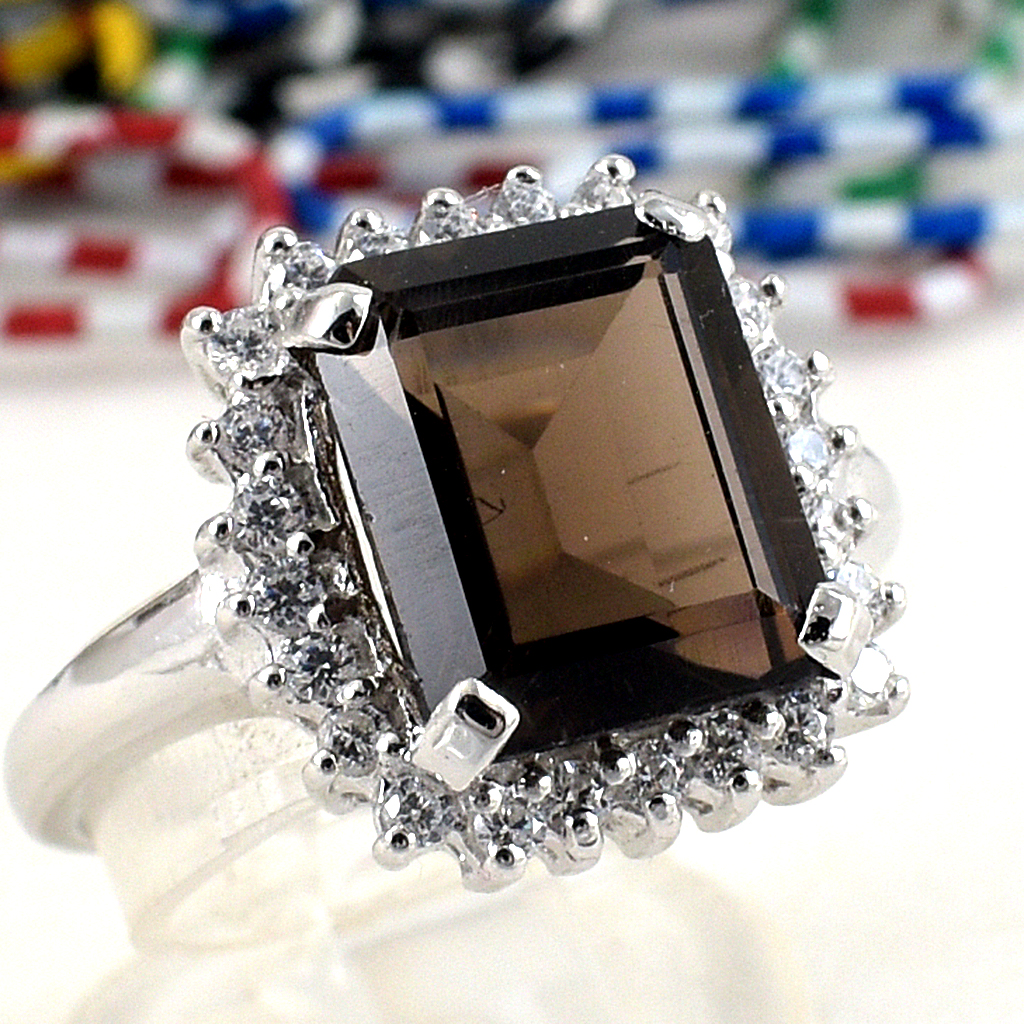 แหวนเงินแท้ราคาถูกชุบทองคำขาว พลอยแท้สโมกกี้ควอทซ์ 4.06 กะรัต เพชรCZ 0.36 กะรัต งานประณีตสวยงาม สั่งผลิตค่ะ