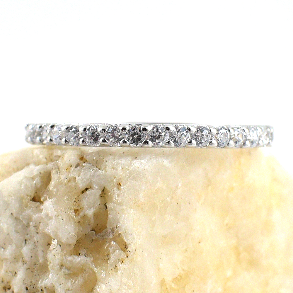 แหวนเงินแท้ราคาถูกชุบทองคำขาว เพชรCZแท้ 0.425 กะรัต งานประณีตสวยงาม สั่งผลิตค่ะ