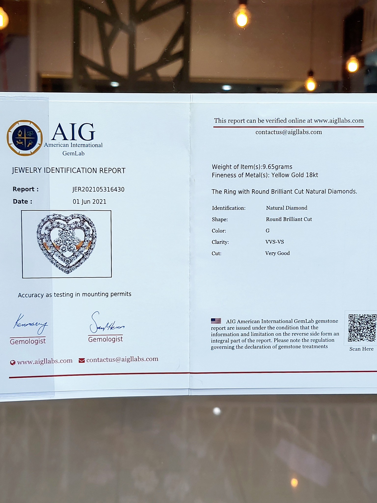 พร้อมส่งและสั่งผลิตแหวนเพชรแท้ดอกพิกุลล้อมเพชร2ชั้นรูปหัวใจสวยหรู เพชรขาวสวยเลยนะคะ แหวนแต่งงาน แหวนหมั้น ใส่เที่ยว ออกงาน แหวนทองคำ18K เพชรแท้ 2.28 กะรัต 56 เม็ด ราคาถูกมาก ส่งฟรี