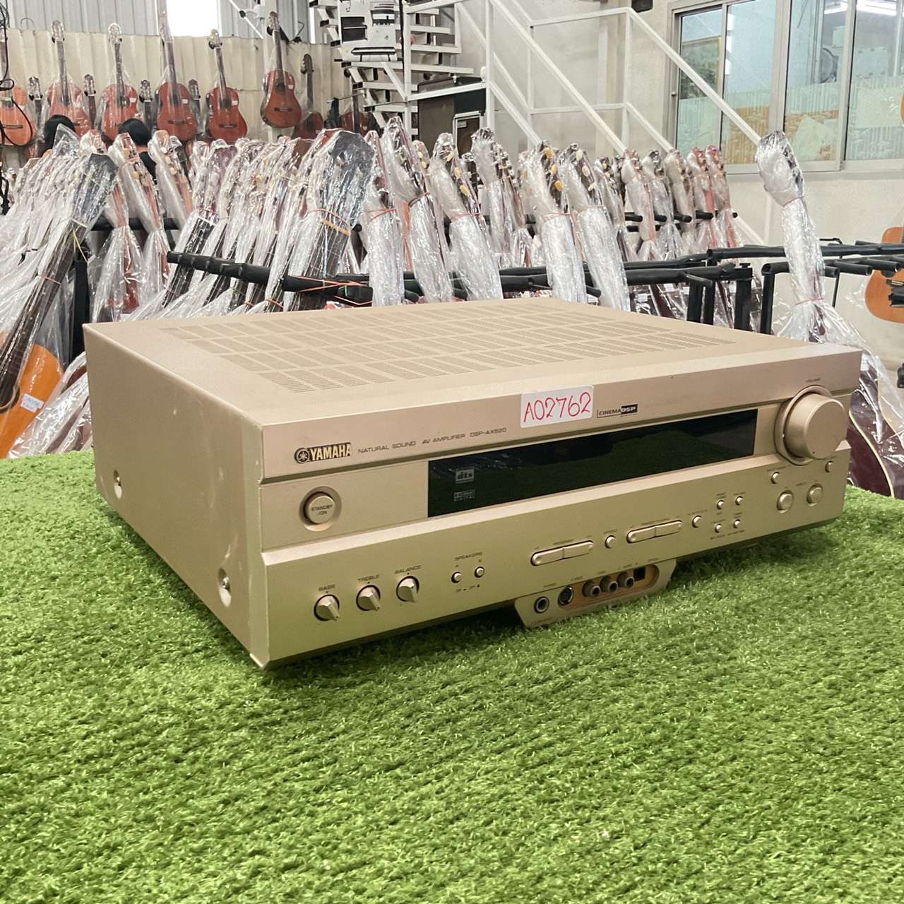 เครื่องขยายเสียง YAMAHA : DSP-AX520