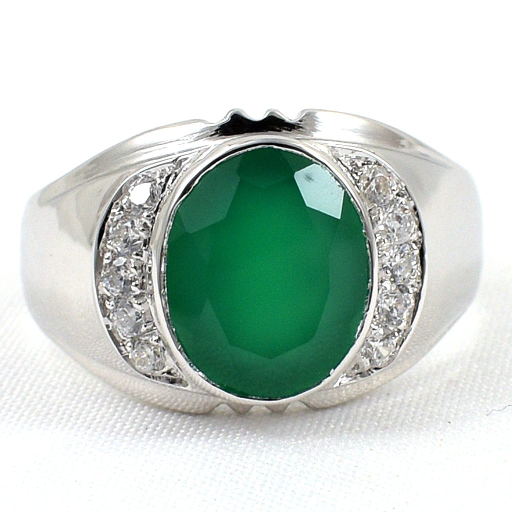 แหวนเงินแท้ราคาถูกชุบทองคำขาว พลอยแท้กรีนอะเกท 4.55 กะรัต เพชรCZ 0.30 กะรัต งานประณีตสวยงาม สั่งผลิตค่ะ