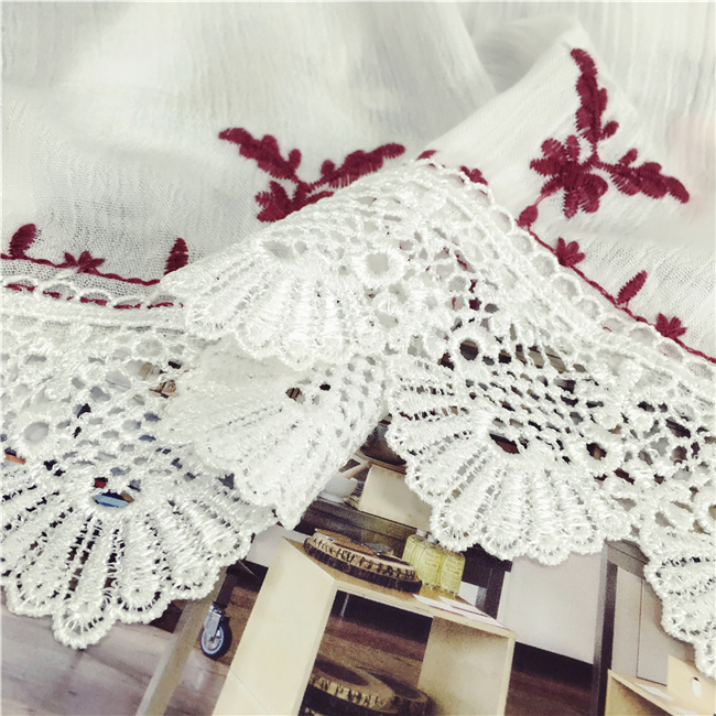 เสื้อคลุมแฟชั่นสไตล์โบฮีเมี่ยน ปักลายใบไม้ทรงหน้ายาวหลังสั้น รหัส 1386-ลายสีแดง