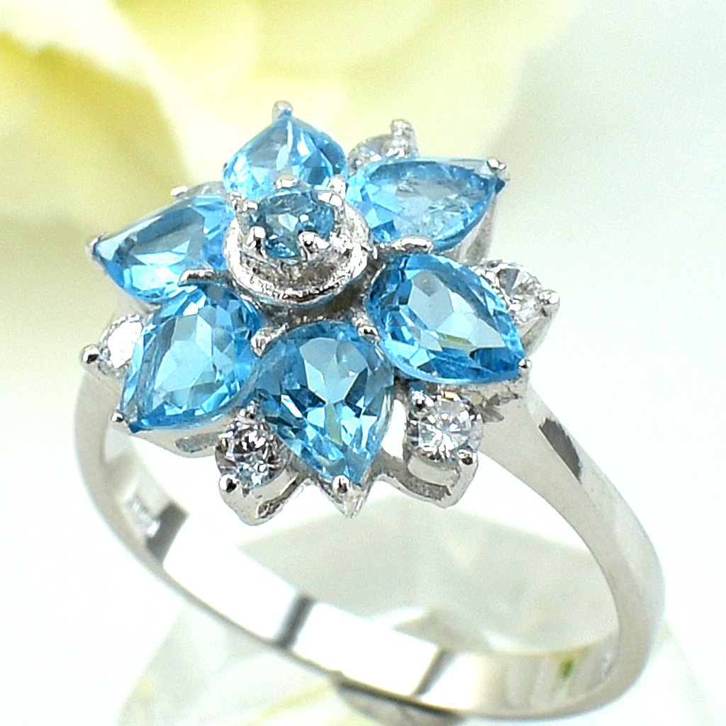 แหวนเงินแท้ราคาถูกชุบทองคำขาว สวิสบลูโทปาซแท้ 2.49 กะรัต เพชรCZ 0.30 กะรัต งานประณีตสวยงาม สั่งผลิตค่ะ