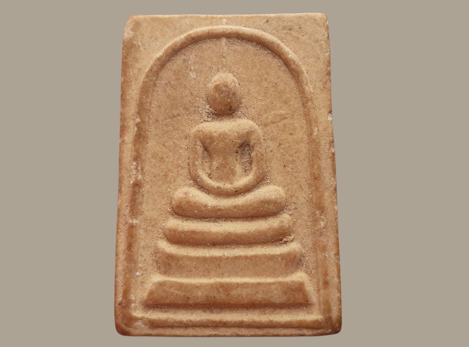 พระพิมพ์ สมเด็จ หลวงพ่อคูณ วัดบ้านไร่ จ.นครราชสีมา ยันต์ 5 ปี 2536 พิธีเสาร์ 5 เนื้อผง