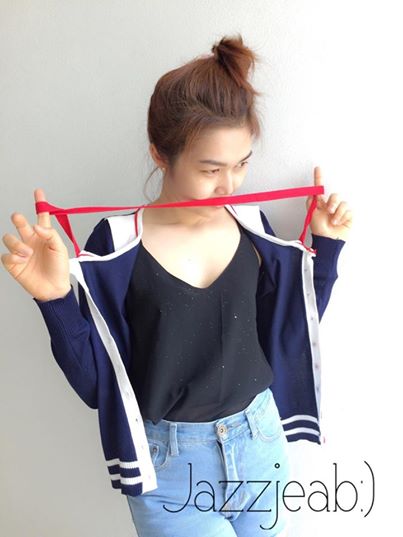 เสื้อคลุมคอโบว์ สีน้ำเงิน