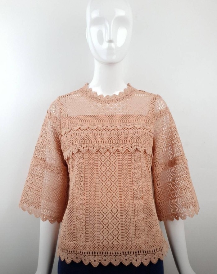 เสื้อลูกไม้ ลูกไม้ที่ถักทออย่าปราณีต ลายเสื้อลูกไม้ที่สวยงาม ทรงสวยสาวๆใส่ได้แบรนด์พิ้งบูติค