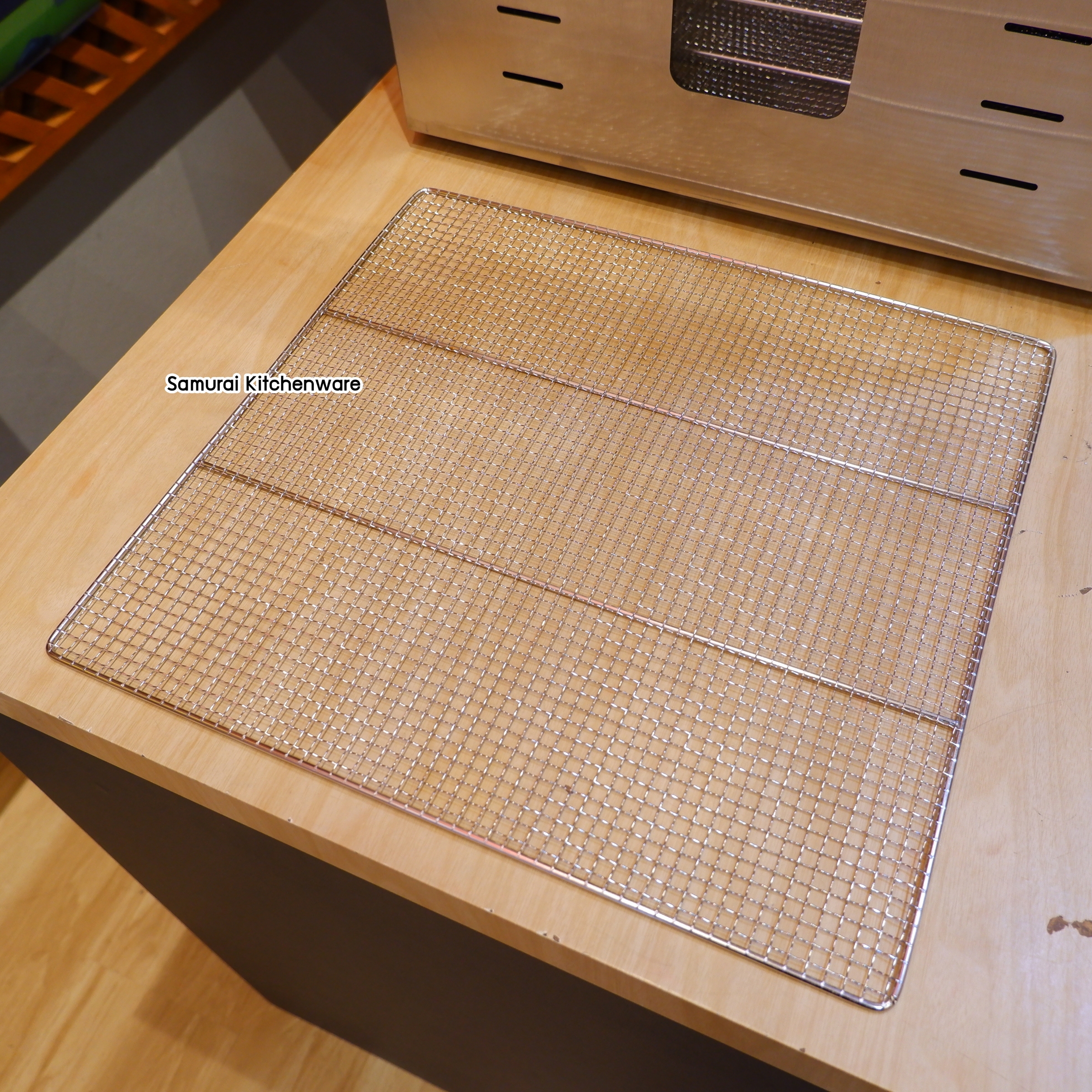 ตู้อบลมร้อน รุ่น DH-301 (12 ถาด)