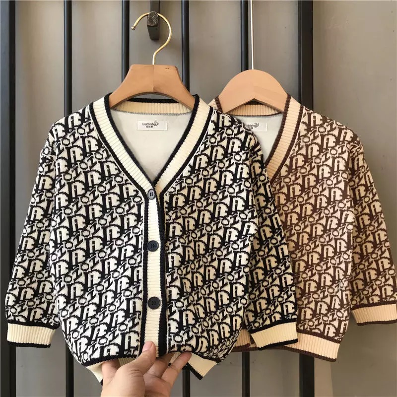 กันหนาว: เสื้อกันหนาวเด็ก กระดุมหน้า ผ้าสำลี