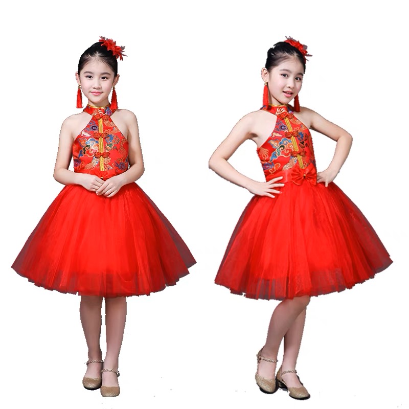 ชุดจีน กี่เพ้า เดรสกระดุมหน้า เปิดไหล่ สีแดง