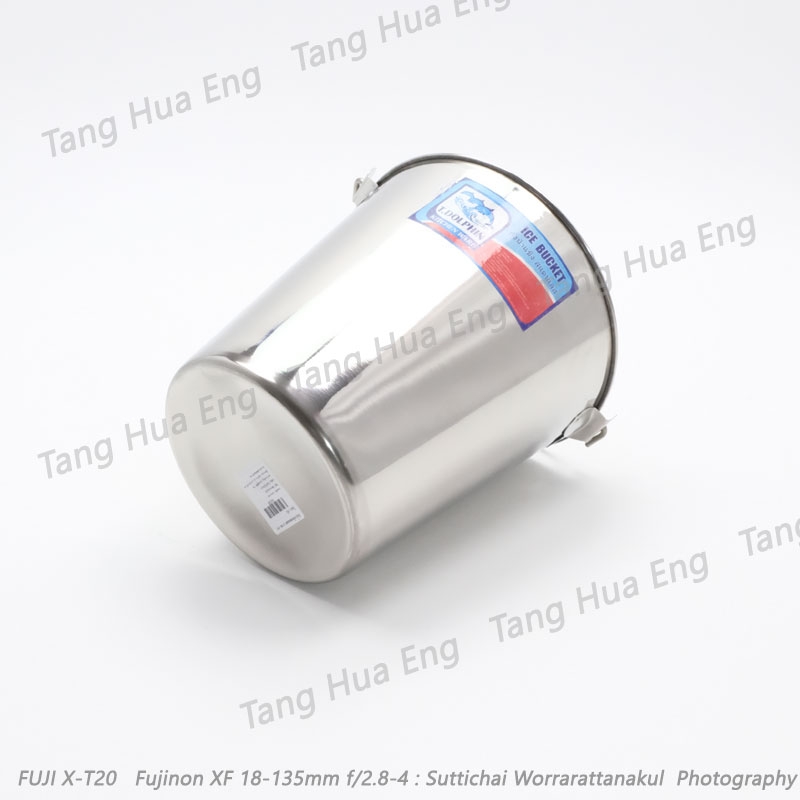 ถังน้ำแข็งสเตนเลส 20 ซม. ตราโลมา 3 ตัว