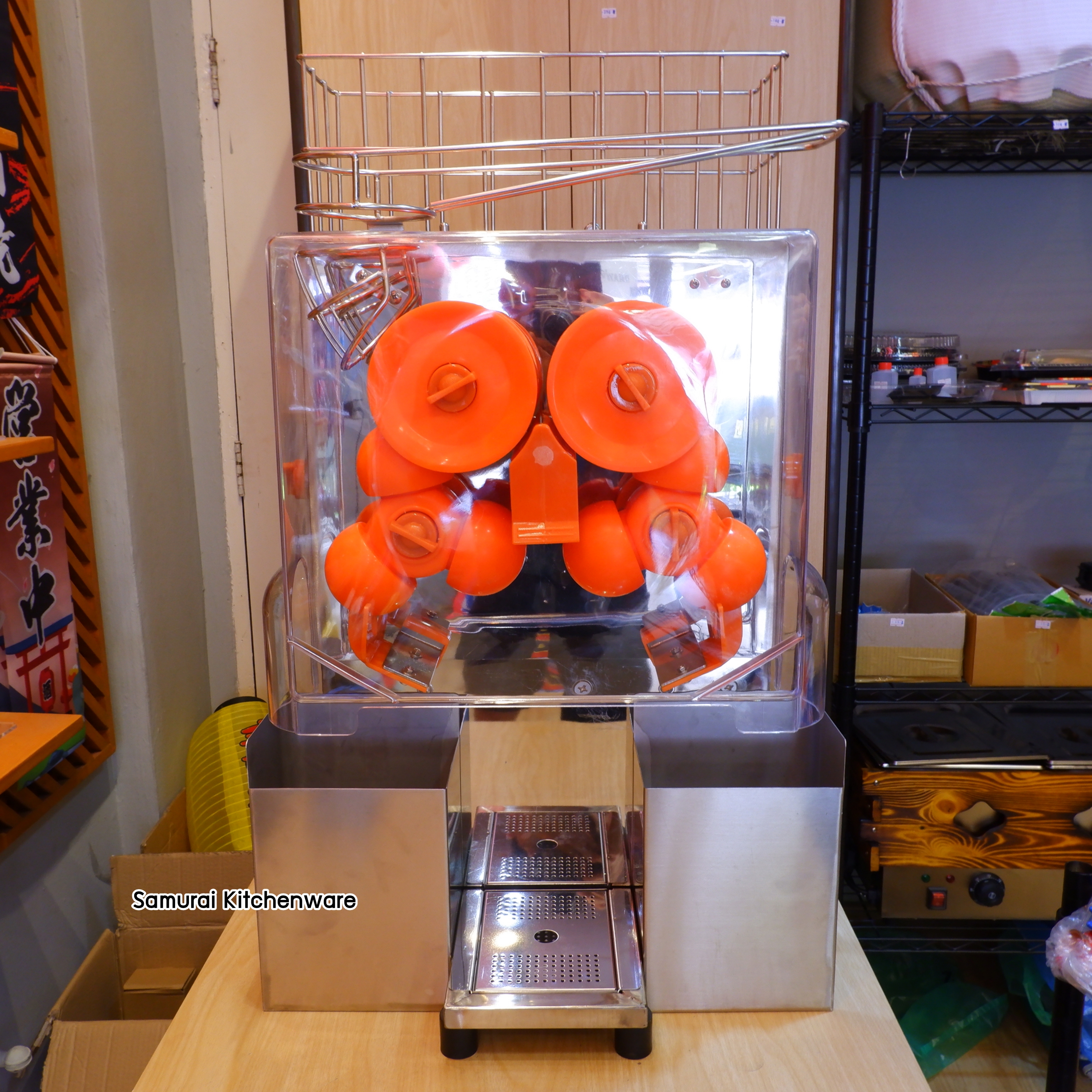 เครื่องคั้นน้ำส้ม อัตโนมัติ รุ่น OG-102