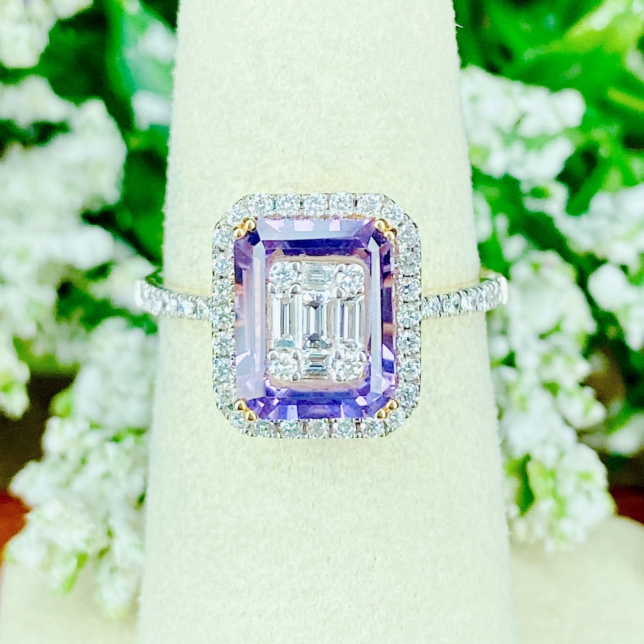 Amethyst เกรด AAA เกรดธรรมชาติ นำเข้าจากมาดากัสการ์ อเมทิสต์ ทรงแปดเหลี่ยม สีอันดับหนึ่ง ไฟดี