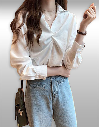 เสื้อแฟชั่นสีขาวคอวีแต่งปกสไตล์เรียบหรู รหัส2200