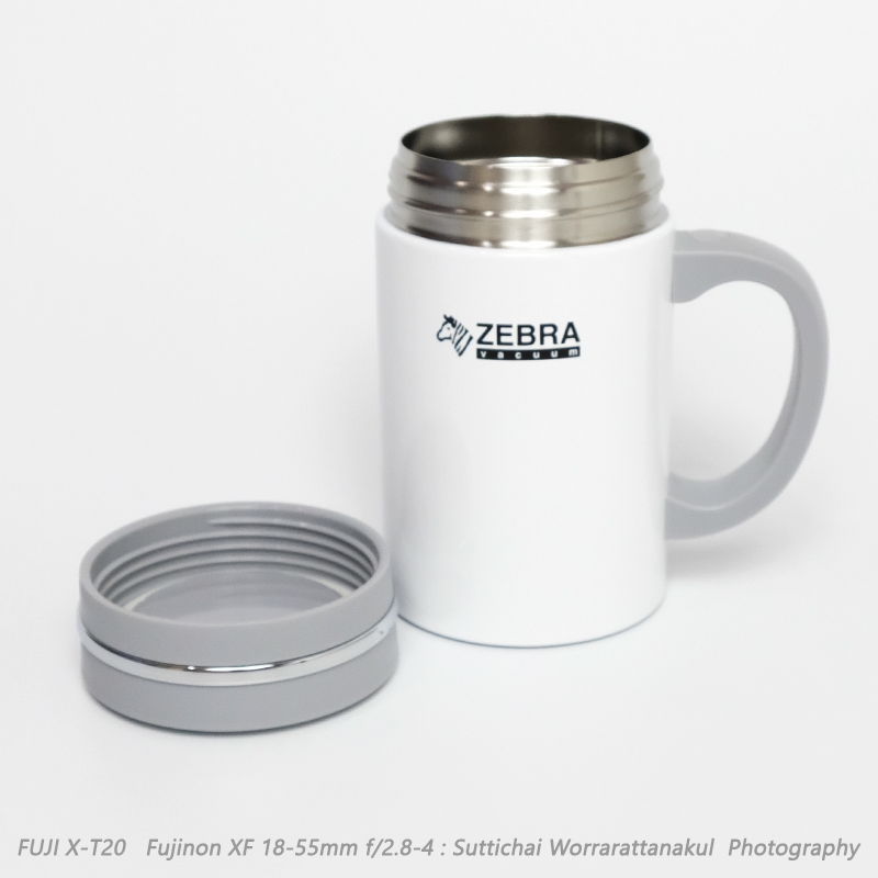 ถ้วยน้ำสูญญากาศ Century 0.45 ลิตร ตราหัวม้าลาย