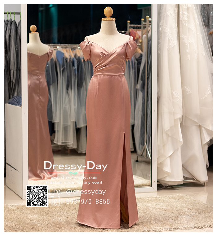 รหัส ชุดราตรียาว : PFL098 ชุดราตรียาว สีชมพู/โรสโกลด์ ไหล่เปาด เข้ารูป ผ่าด้านข้างสุดเซ็กซี่ เหมาะใส่ออกงานกลางคืน งานแต่งงาน งานกาล่าดินเนอร์ งานเลี้ยง งานพรอม งานรับกระบี่