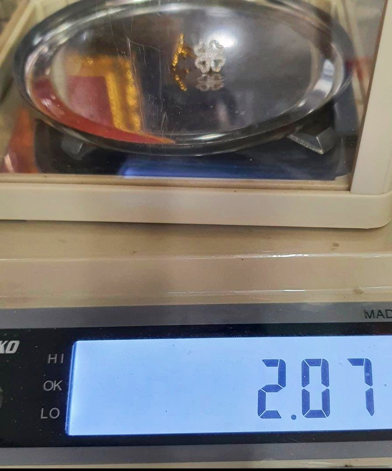 พร้อมส่งและสั่งผลิตต่างหูเพชรแท้แห่งความโชคดี ใบโคลเว่อร์ แต่งงาน หมั้น ใส่เที่ยว ออกงาน ทองคำ 9K เพชรกุหลาบแท้ 0.38 กะรัต 110 เม็๋ด ราคาถูกมาก ส่งฟรี