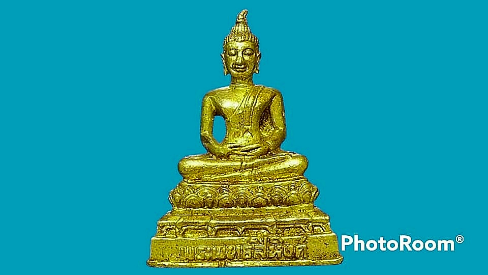 รูปเหมือนหล่อ พระพุทธสิหิงค์ หลวงปู่โทน วัดเขาน้อยคีรีวัน จ.ชลบุรี