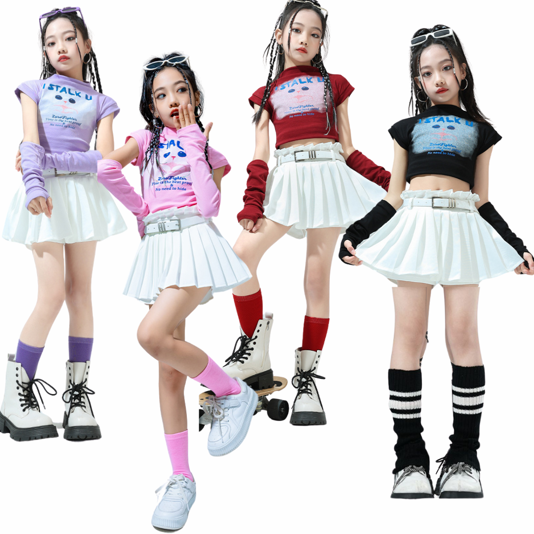 พร้อมส่ง***ชุดเต้น ลายแมว สไตล์เกาหลี เซ็ตเสื้อTKIAULS+กางเกงกระโปรง