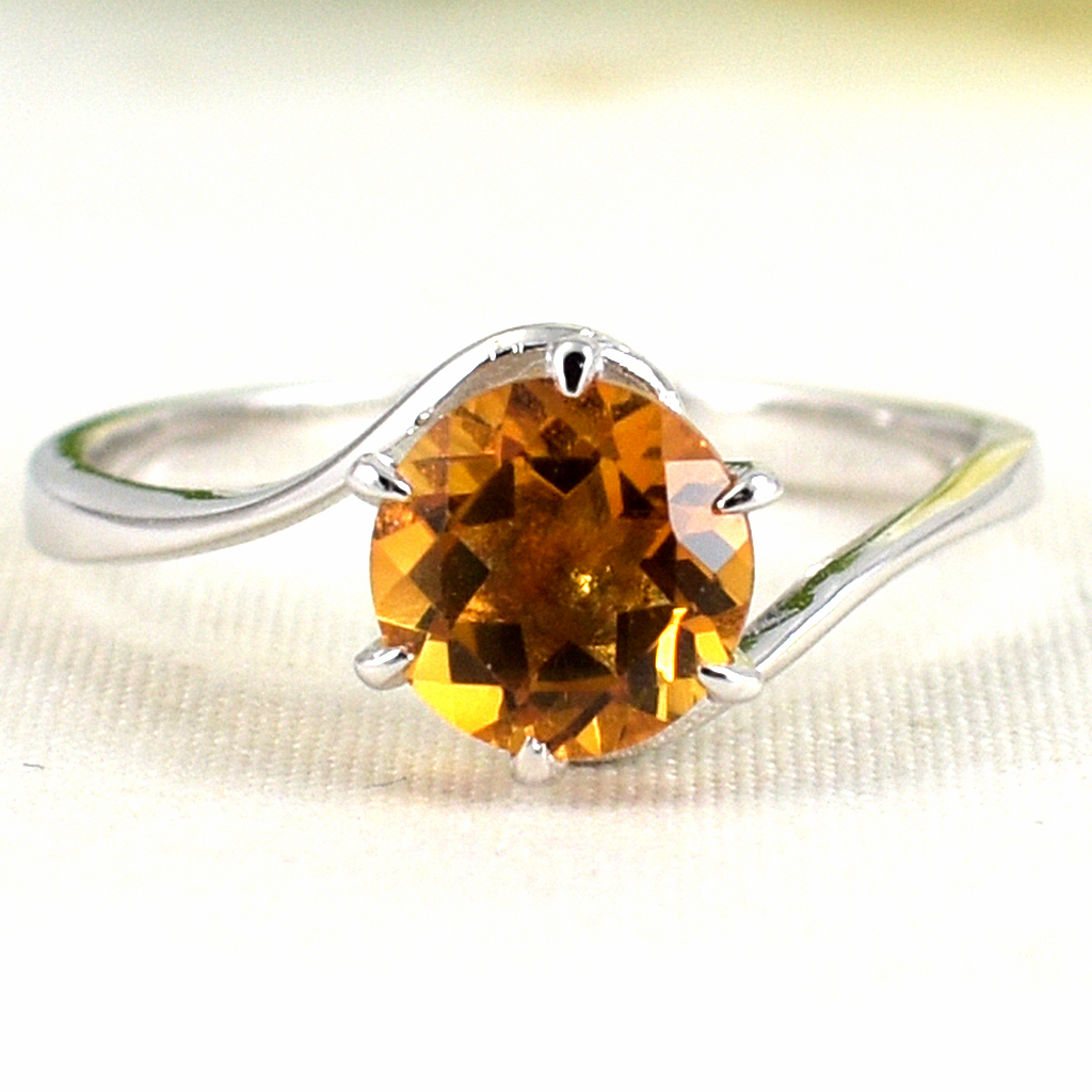 แหวนเงินแท้ราคาถูกชุบทองคำขาว ซิทรินแท้ 1.25 กะรัต งานประณีตสวยงาม สั่งผลิตค่ะ