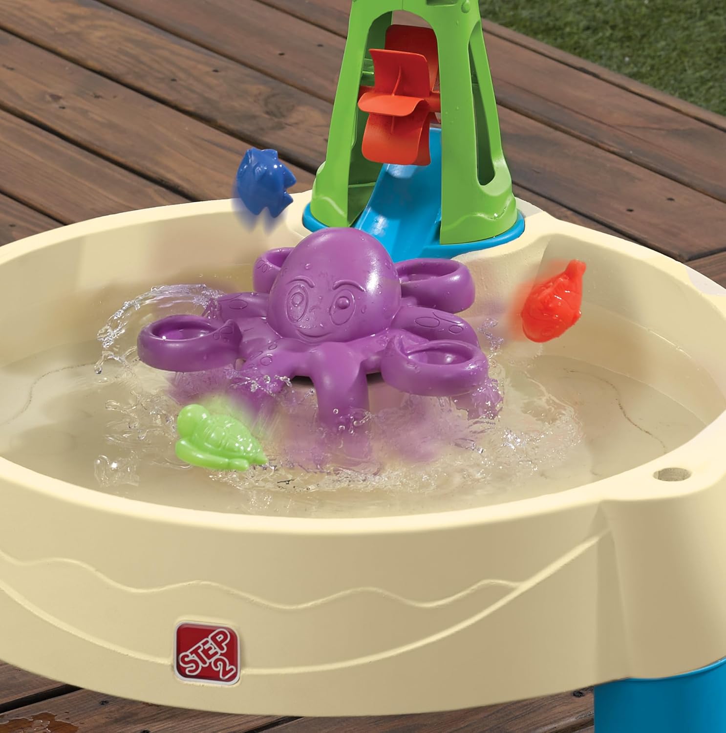 โต๊ะน้ำรุ่นใหม่ล่าสุด Step2 Wild Whirlpool Water Table