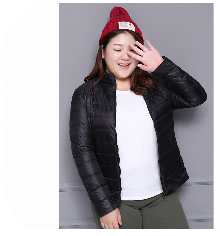 เสื้อคลุมกันหนาว 6xl รอบอก 43-50 รอบแขน 21นิ้ว ตัวเสื้อยาว 26 นิ้ว น้ำหนักเบา ใส่แล้วอุ่น มีถุงเล็กเก็บเสื้อสะดวกต่อการเดินทางค่ะ