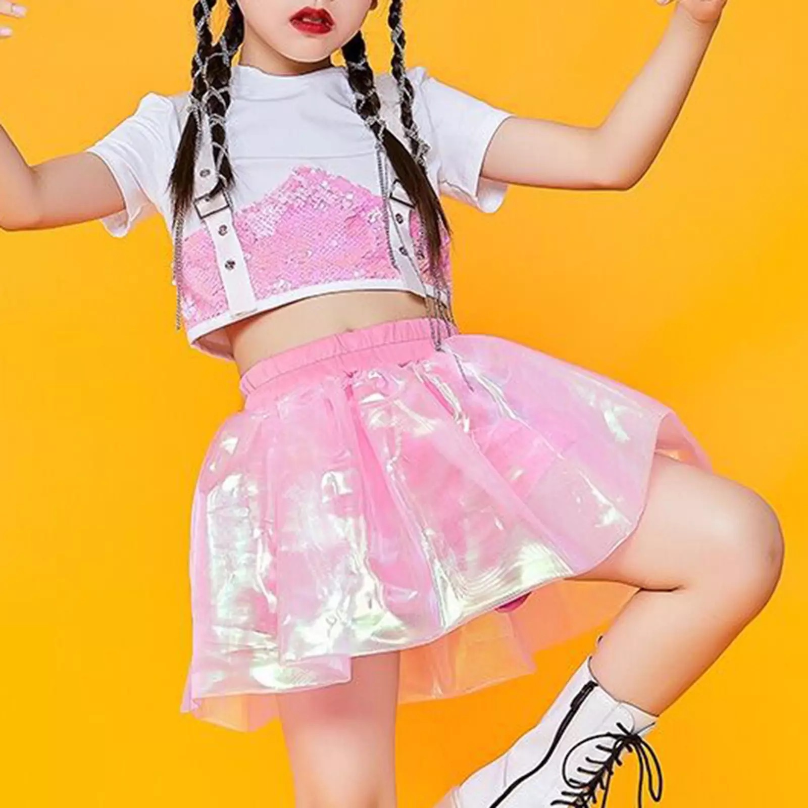 ชุดเต้น ฮิปฮอป เสื้อแขนสั้นสีดำ+กระโปรง วิ้ง